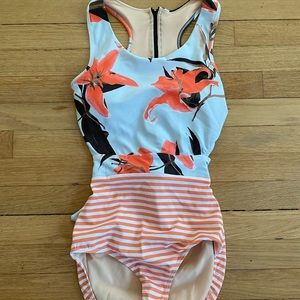 Albion One Piece Swimming Suit S